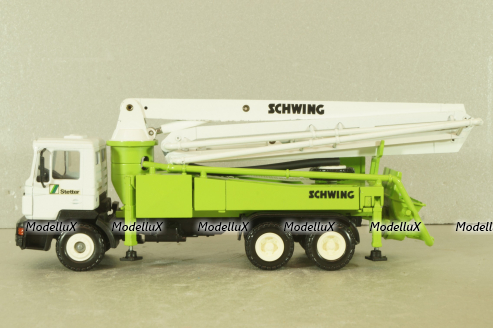 MAN 3-axle Schwing 32XL, concrete pump,  white/green, Conrad 1:50