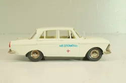 Москвич-412 А2, Медпомощь, белый, капот 2 зажима, Тантал/Радон 1:43