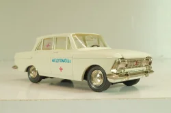 Москвич-412 А2, Медпомощь, белый, капот 2 зажима, Тантал/Радон 1:43