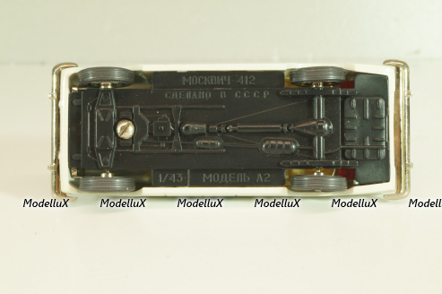 Москвич-412 А2, Медпомощь, белый, капот 2 зажима, Тантал/Радон 1:43