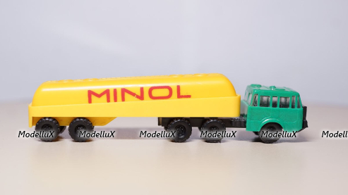 Ваз-2102 Verejna Bezpecnost, конверсия 1:43