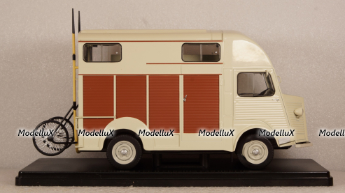Citroen Type H version Van Heuliez beige, Hachette 1:24