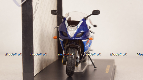 Suzuki GSX-R 1000 Blue/White, STB017, IXO 1:24