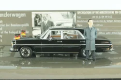 Mercedes 300 SEL 6,3 Willy Brandt 1970, 436039100, Minichamps 1:43 