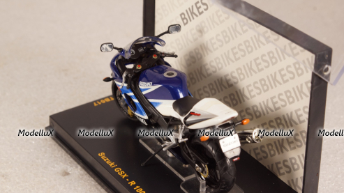 Suzuki GSX-R 1000 Blue/White, STB017, IXO 1:24