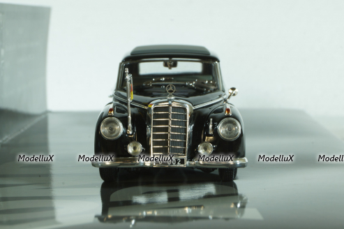 Mercedes 300B (W186 III) 1955 Konrad Adenauer, 436039000, Minichamps 1:43