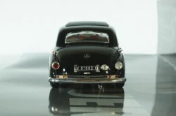 Mercedes 300B (W186 III) 1955 Konrad Adenauer, 436039000, Minichamps 1:43
