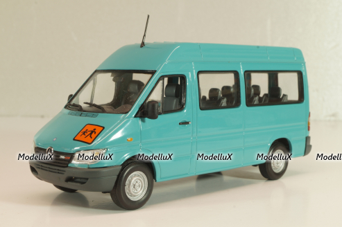 Mercedes-Benz Sprinter 316 CDI van, blue, 400031110, Minichamps 1:43