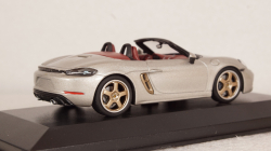 Porsche 982 Boxster "25 Years" GT-silver metallic, Minichamps 1:43