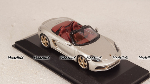 Porsche 982 Boxster "25 Years" GT-silver metallic, Minichamps 1:43