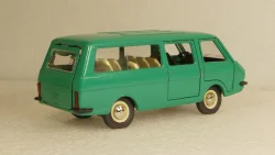 Раф-2203 А18 с МИ зелёный, Тантал/Радон 1:43