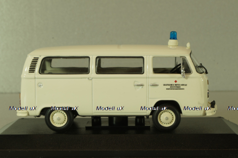 Volkswagen T2 Ambulance,white, 400053090, Minichamps 1:43