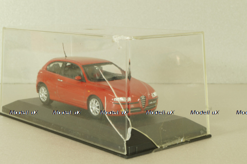 Alfa Romeo 147 2001, red, 430120000, Minichamps 1:43