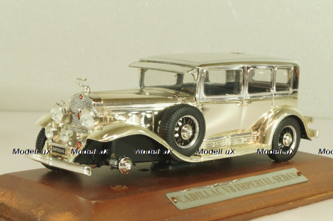 Cadillac V8 Imperial sedan, Atlas 1:43