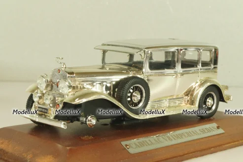 Cadillac V8 Imperial sedan, Atlas 1:43