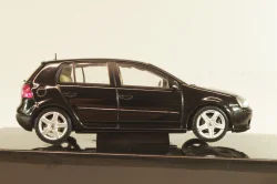 Volkswagen Golf V 5-doors 2003, black, 59771, AutoArt 1:43