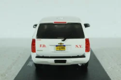 Chevrolet Tahoe Fire Department New York 2011, Greenlight 1:43