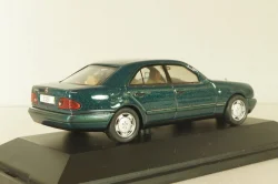 Mercedes-Benz E 320 Elegance (W210) 1995, green, B66005727, Herpa 1:43