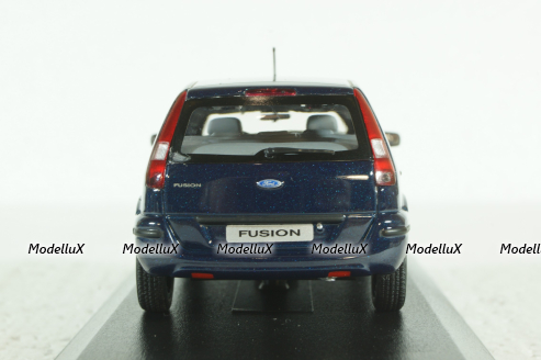 Ford Fusion 2002, dark blue, Minichamps 1:43