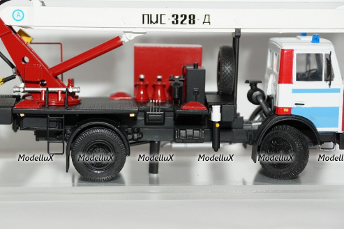 Cadillac Series 62 Convertible Closed roof 1960, STM60304, Stamp models 1:43
