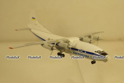 АН-12 Антонов Україна, Herpa 1:200
