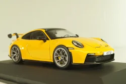 Porsche 911 (992) GT3 2023 yellow/black, 4312504, Solido 1:43