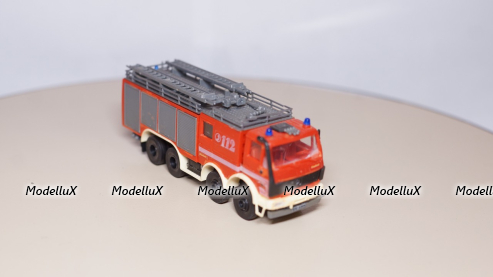 Mercedes пожарный, 4-х осный, Wiking 1:87