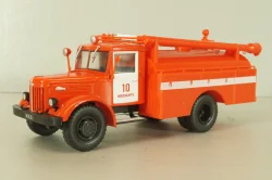 АЦ-30(205) модель ЦГ-А 1977 пожарная автоцистерна на шасси Маз-205, Автолегенды СССР Грузовики №28 1:43