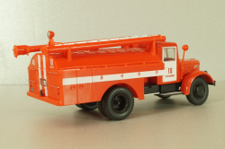 АЦ-30(205) модель ЦГ-А 1977 пожарная автоцистерна на шасси Маз-205, Автолегенды СССР Грузовики №28 1:43