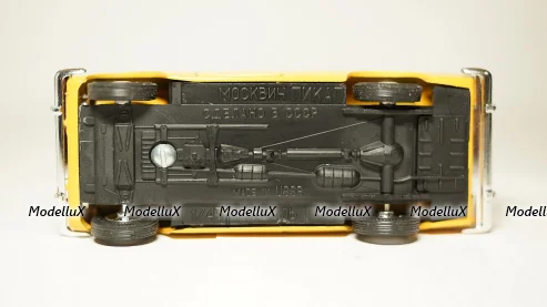 Red Bull Racing Honda RB16B, Max Verstappen Winner Emilia Romagna GP 2021 Formula 1, Minichamps 1:18