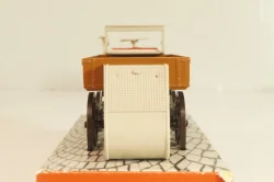 Daimler first truck 1896, brown, Cursor 1:43