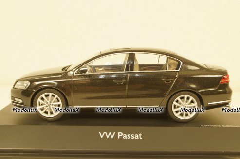 Volkswagen Passat В7 Limousine 2011 mocca anthrazit , 450743200, Schuco 1:43