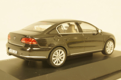 Volkswagen Passat В7 Limousine 2011 mocca anthrazit , 450743200, Schuco 1:43