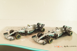 Mercedes-AMG F1 W10 EQ Power+, Formula 1, L.Hamilton/V.Bottas 2019, картина-рамка,18-38123, Burago 1:43