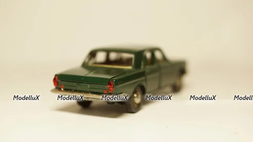 Porsche 911 (992) Carrera 4S 2019 green, Minichamps 1:18