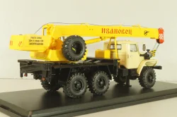 КС-3574 Ивановец, автокран на шасси Урал-4320,бежевый/желтый, SSM1350, SSM 1:43