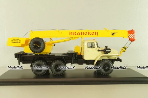 КС-3574 Ивановец, автокран на шасси Урал-4320,бежевый/желтый, SSM1350, SSM 1:43