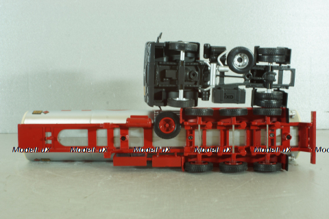 Mercedes-Benz SK 1844 with trailer Hoyer 1994, red/silver, TTR001, IXO 1:43