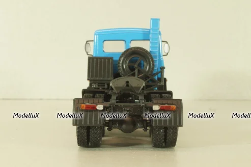 Маз-6422 тягач 1981г, синий, Н796, Наш Автопром 1:43 Уценка!