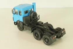 Маз-6422 тягач 1981г, синий, Н796, Наш Автопром 1:43 Уценка!