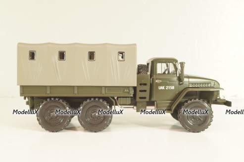 Урал-375Д бортовой с тентом, хаки, PRLLG030, Kultowe ciezarowki №30, Deagostini 1:43
