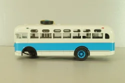 Зис-155 автобус, белый/синий, Наши Автобусы №19, Modimio 1:43 На Запчасти!