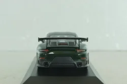 Porsche 911 (991.2) GT2 RS Weissach Package 2018, dark green/silver rims, 413067287, Minichamps 1:43