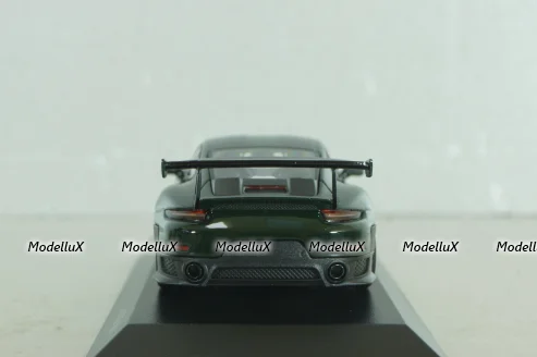 Porsche 911 (991.2) GT2 RS Weissach Package 2018, dark green/silver rims, 413067287, Minichamps 1:43