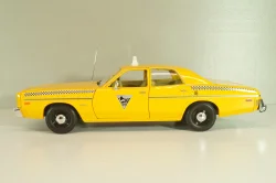 Dodge Monaco Taxi 1978, from movie Rocky III, yellow, 19111, Greenlight 1:18 Уценка!