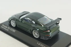 Porsche 911 (991.2) GT2 RS Weissach Package 2018, dark green/silver rims, 413067287, Minichamps 1:43