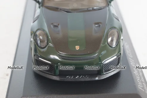 Porsche 911 (991.2) GT2 RS Weissach Package 2018, dark green/silver rims, 413067287, Minichamps 1:43