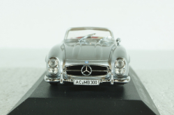 Mercedes 300 SL Roadster 1959 silver metallic, 400039030, Minichamps 1:43