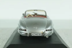 Mercedes 300 SL Roadster 1959 silver metallic, 400039030, Minichamps 1:43