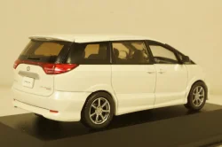 Toyota Previa GL Estima 2006, JC133, J-Collection 1:43